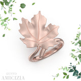 Anello foglia grande Acero-Amicizia in Ag925 in tre varianti di colore TKNA2000