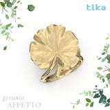 Anello foglia grande Geranio-affetto in Ag925 in tre varianti di colore TKNA2010+