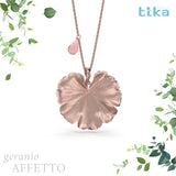 Collana foglia grande Geranio-affetto in Ag925 in tre varianti di colore TKNA9010+