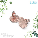 Orecchini foglia piccola Geranio-affetto in Ag925 in tre varianti di colore TKNA4010